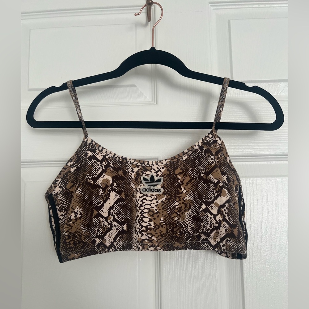Adidas Snakeskin Sports bra

*not padded*